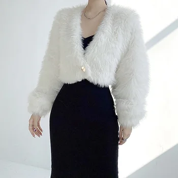 Женская 2023 Новая теплая зимняя Женская одежда, Укороченный Кардиган, Темпераментное Модное однотонное однобортное меховое короткое пальто