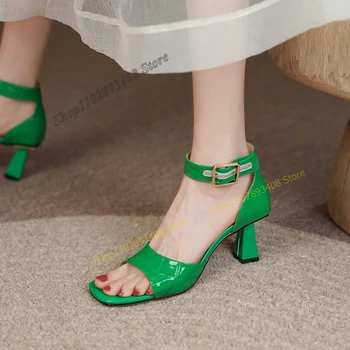 Зеленые Босоножки с Квадратным Носком, Открытый Носок, Ремешок с пряжкой, Женская обувь из лакированной Кожи на среднем массивном каблуке 2023, Пикантные Zapatos Para Mujere